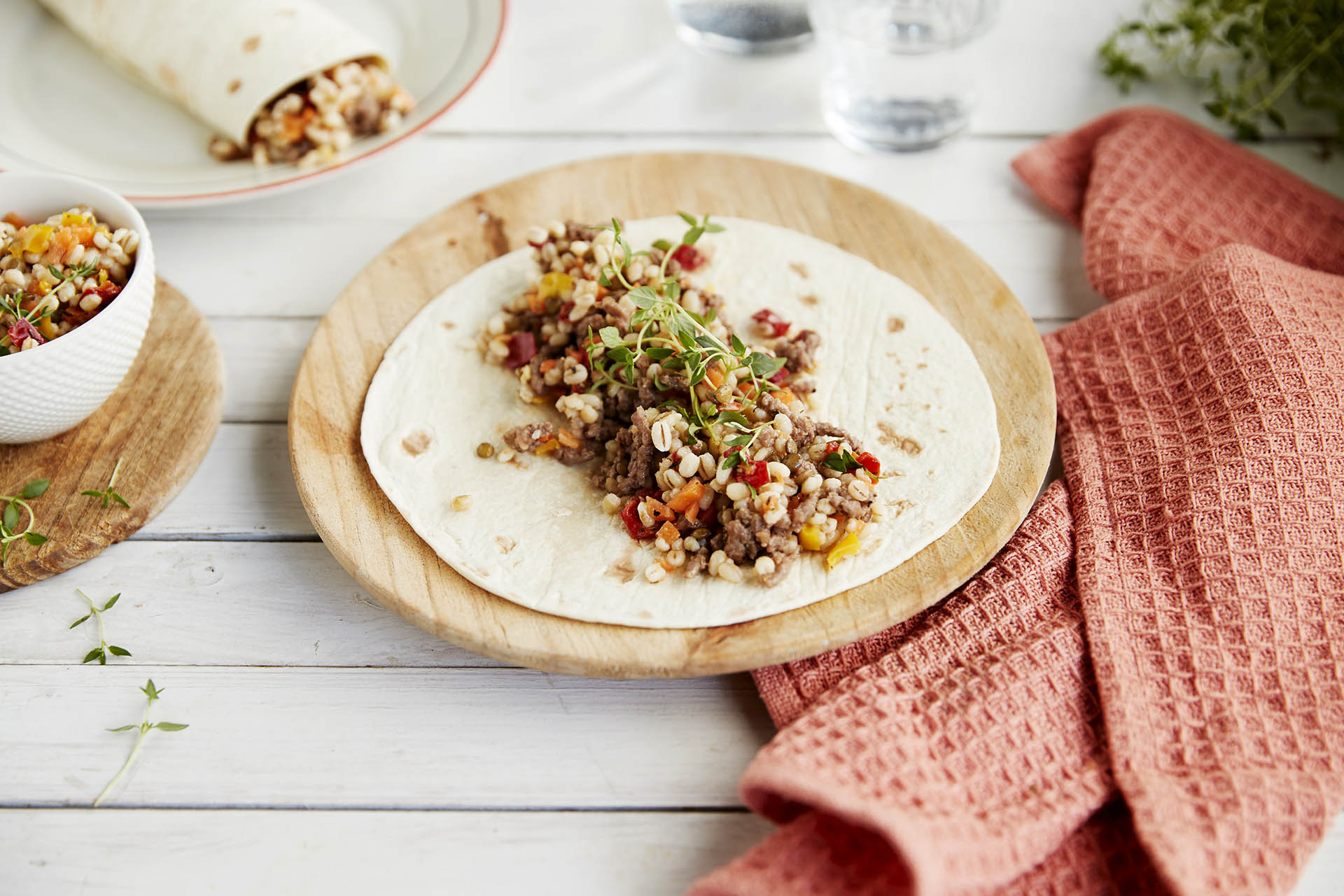 Wraps med kjøttdeig, bygg og linser