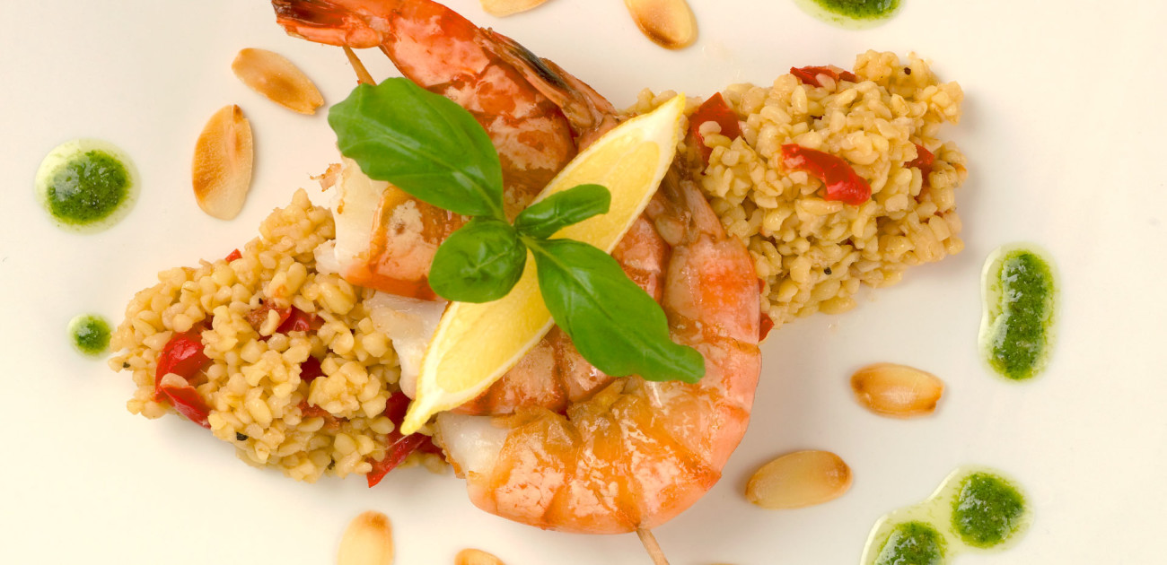 Scampi på bulgursalat
